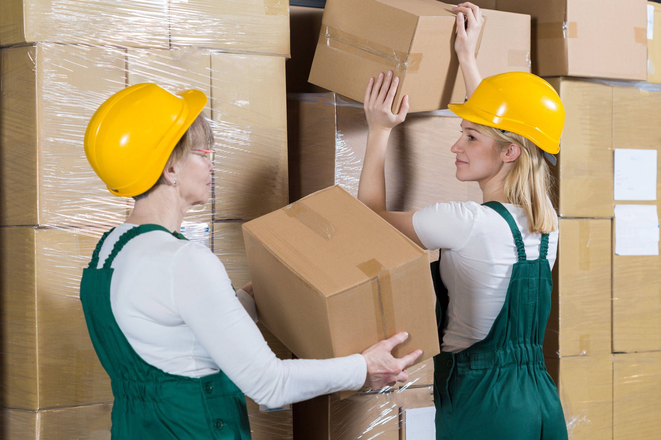 Manual Handling Risks: Let’s Talk About the Importance of Managing Different Loads