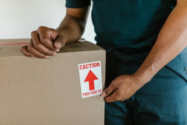 Heavy Boxes causing manual handling risks